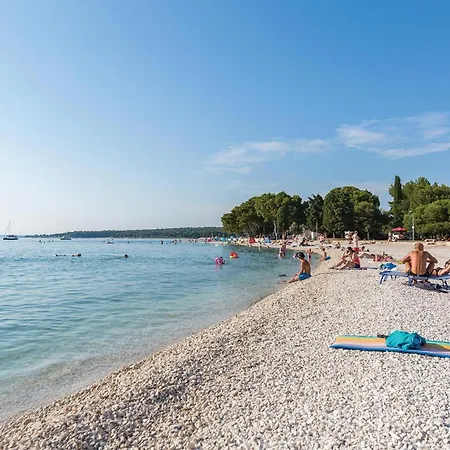 Apartamento Amazing In Vodnjan With House Sea View *