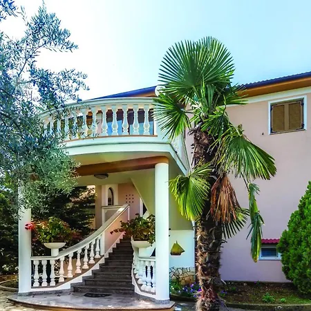 Appartement Three-bedroom In Vodnjan Vodnjan