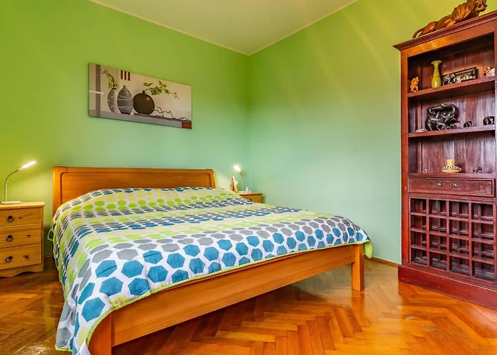 Three-bedroom In Vodnjan Appartement *