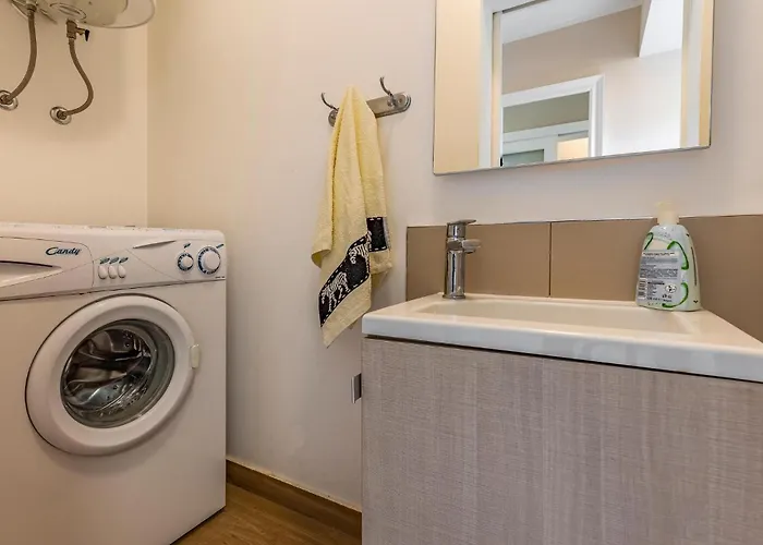 Three-bedroom In Vodnjan Appartement *