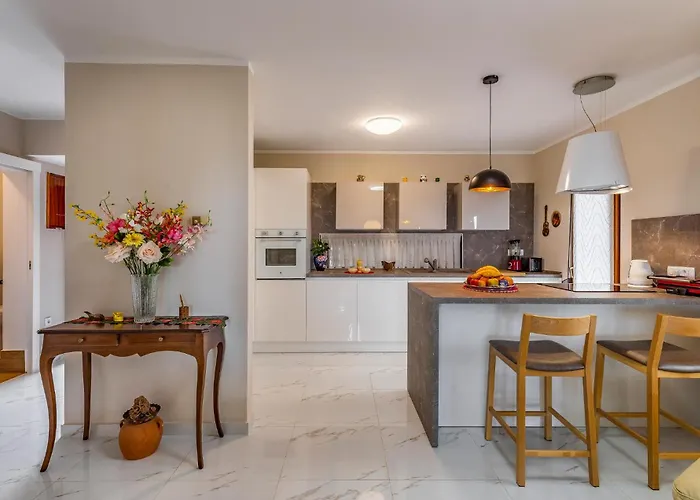 Three-bedroom In Vodnjan Appartement *