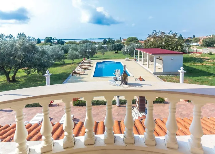 Appartement Three-bedroom In Vodnjan Vodnjan