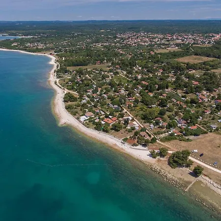 Amazing In Vodnjan With House Sea View Apartment