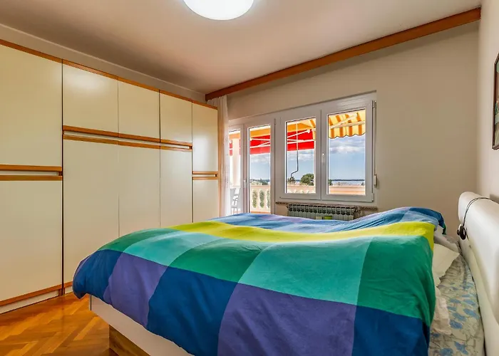 Three-bedroom In Vodnjan